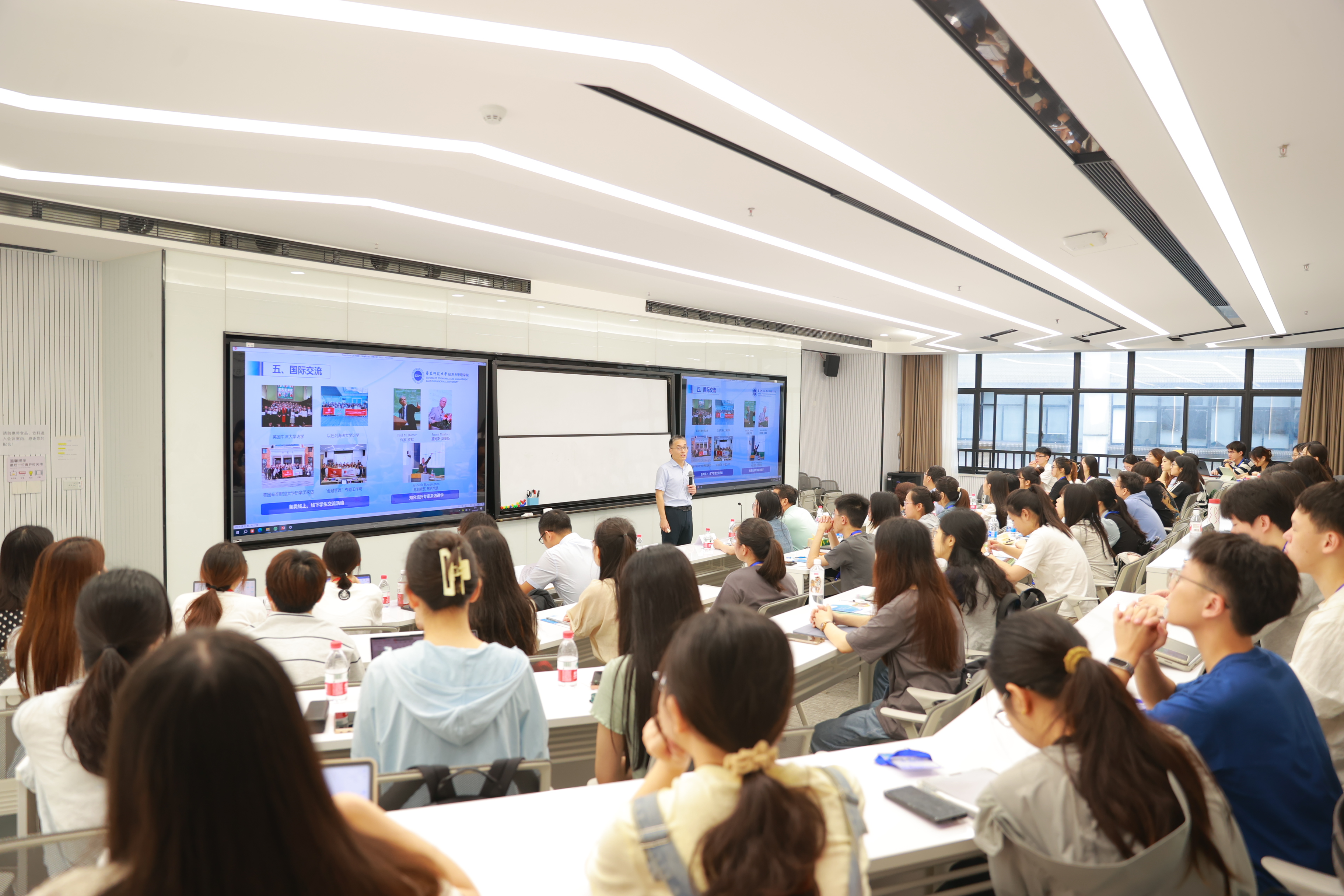 AI7I9963.JPG AI7I9963.JPG