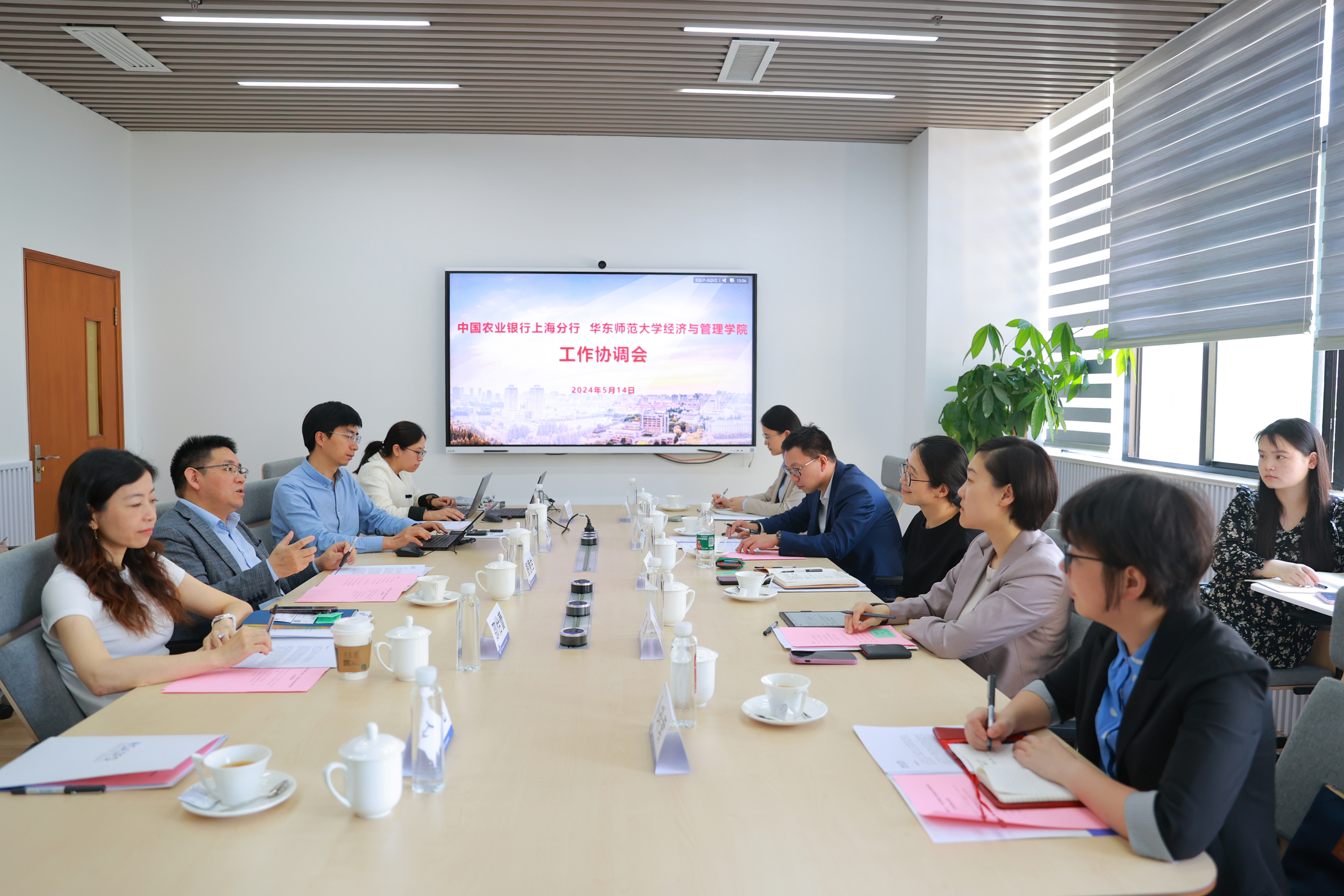 AI7I4275.JPG AI7I4275.JPG