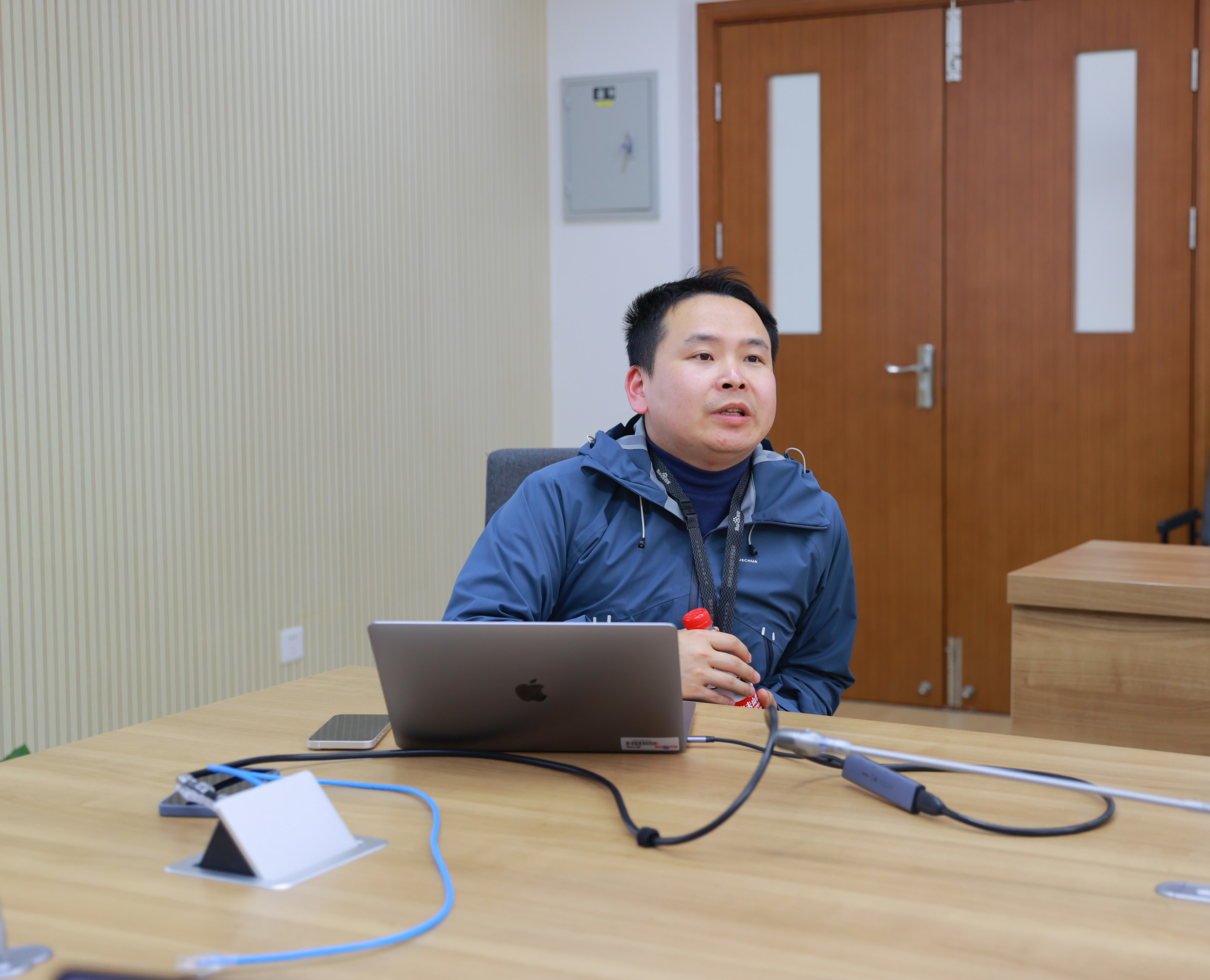 AI7I9768.JPG AI7I9768.JPG