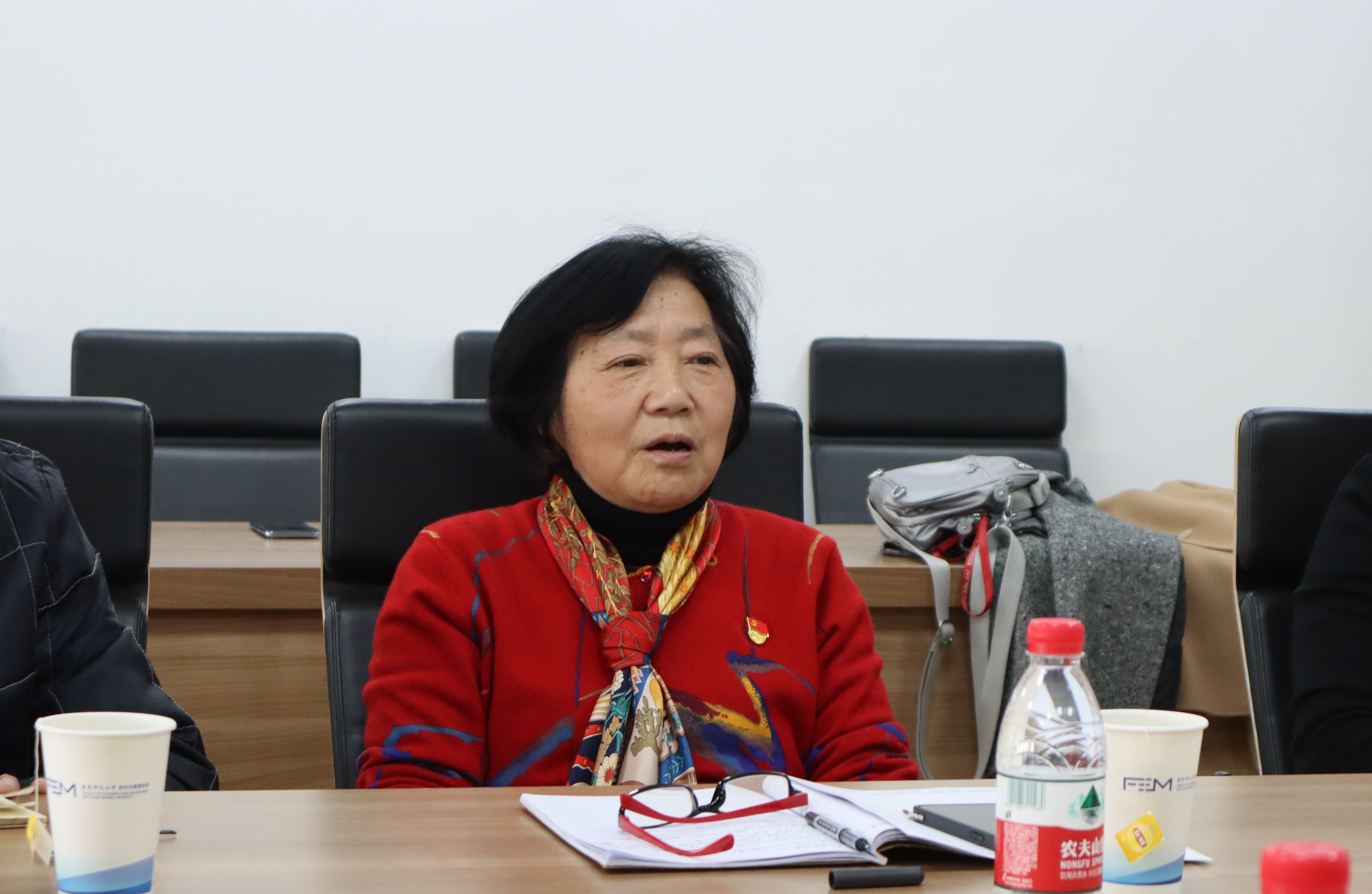 徐丽华发言.jpg 徐丽华发言.jpg