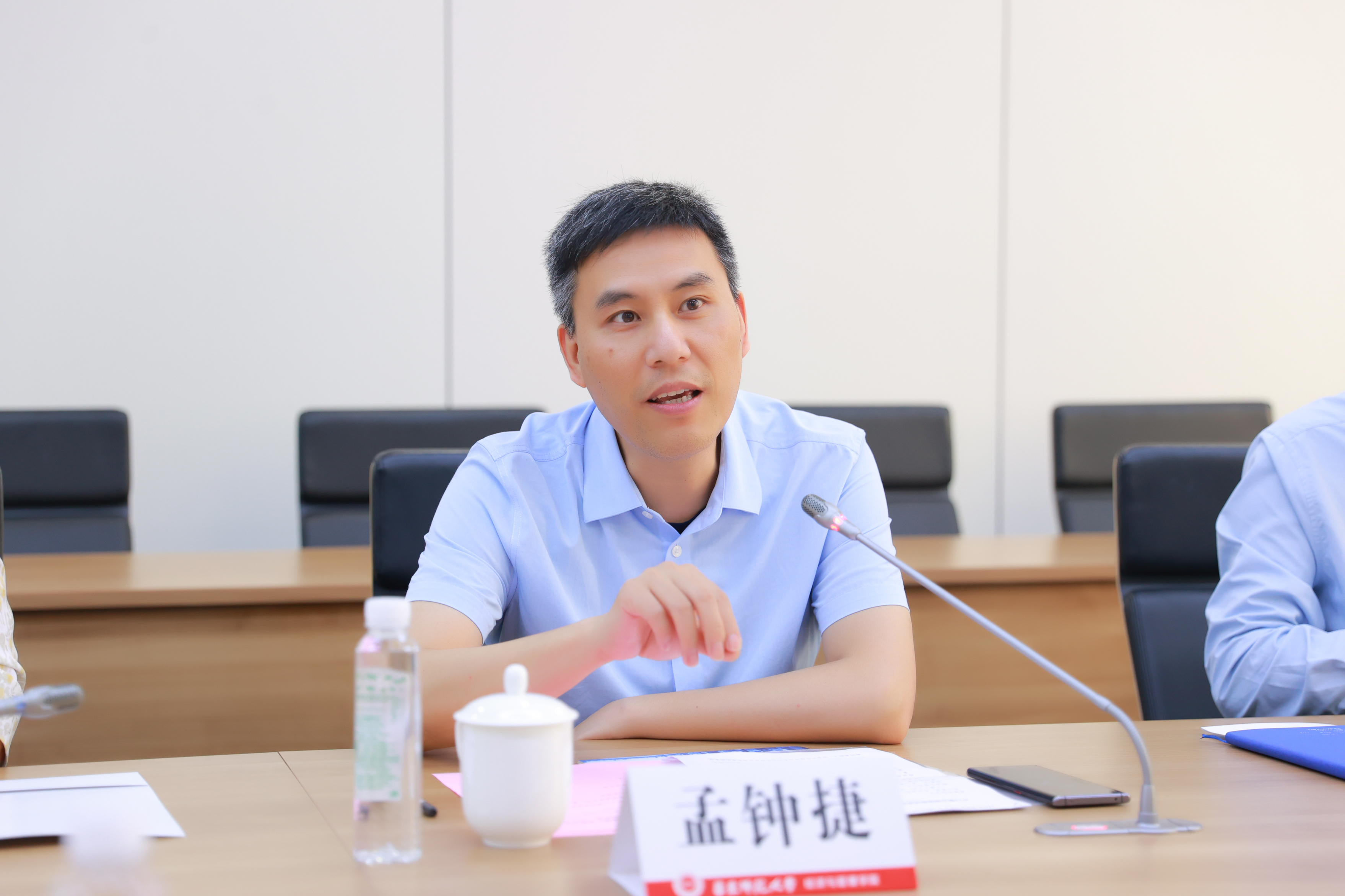 AI7I8488.JPG AI7I8488.JPG