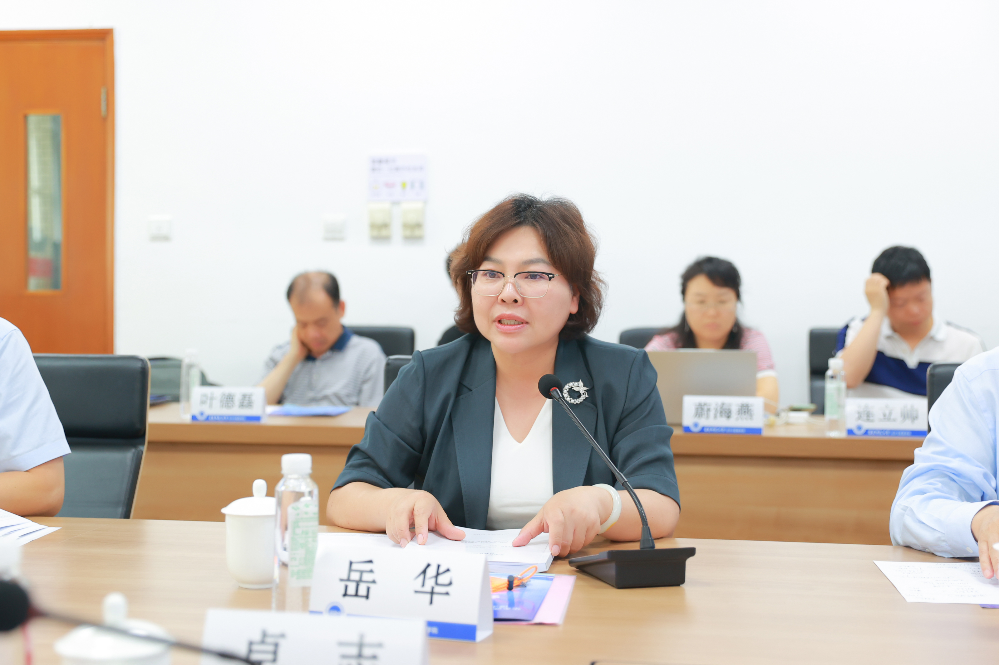 AI7I9574.JPG AI7I9574.JPG