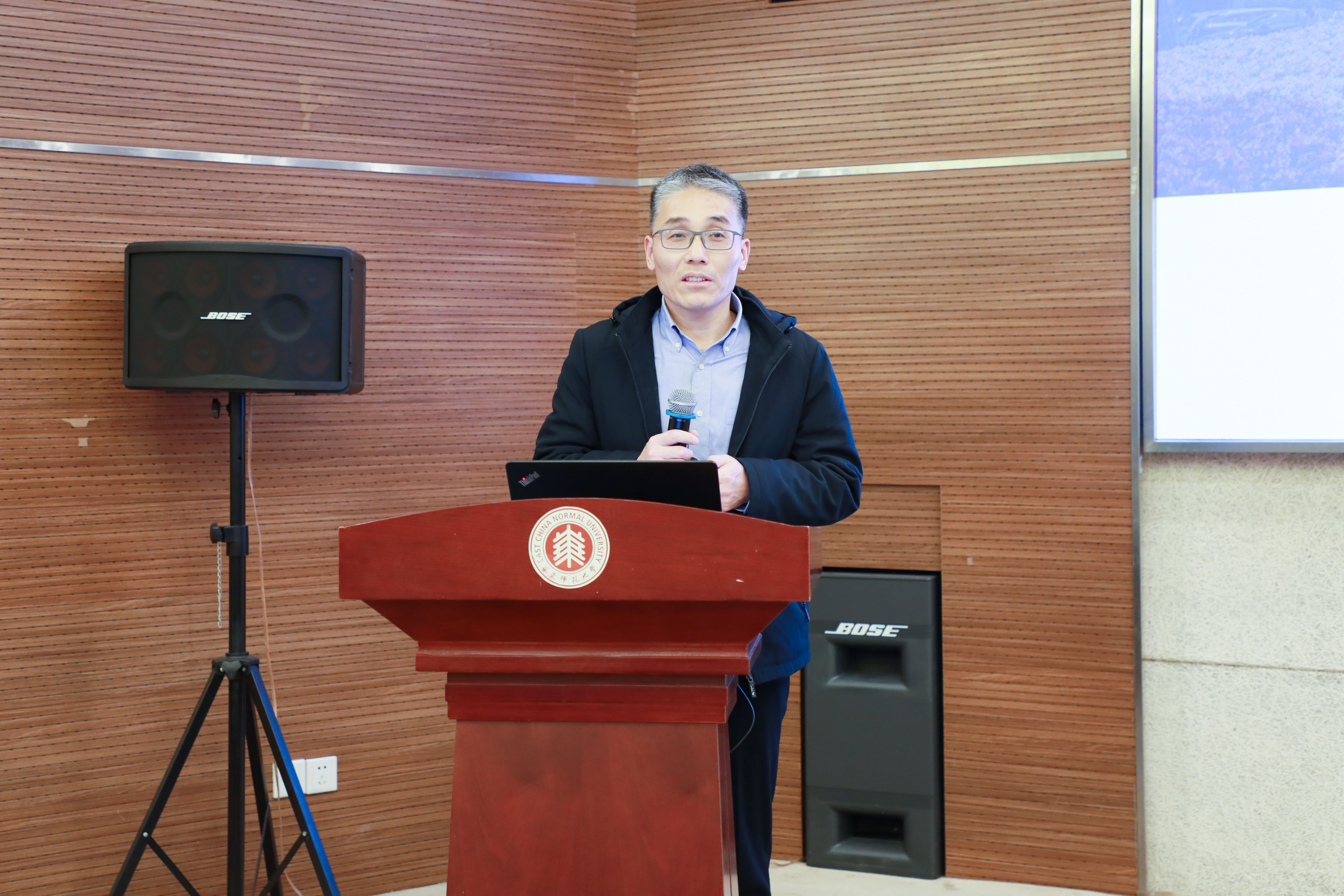 杨勇.jpg 杨勇.jpg