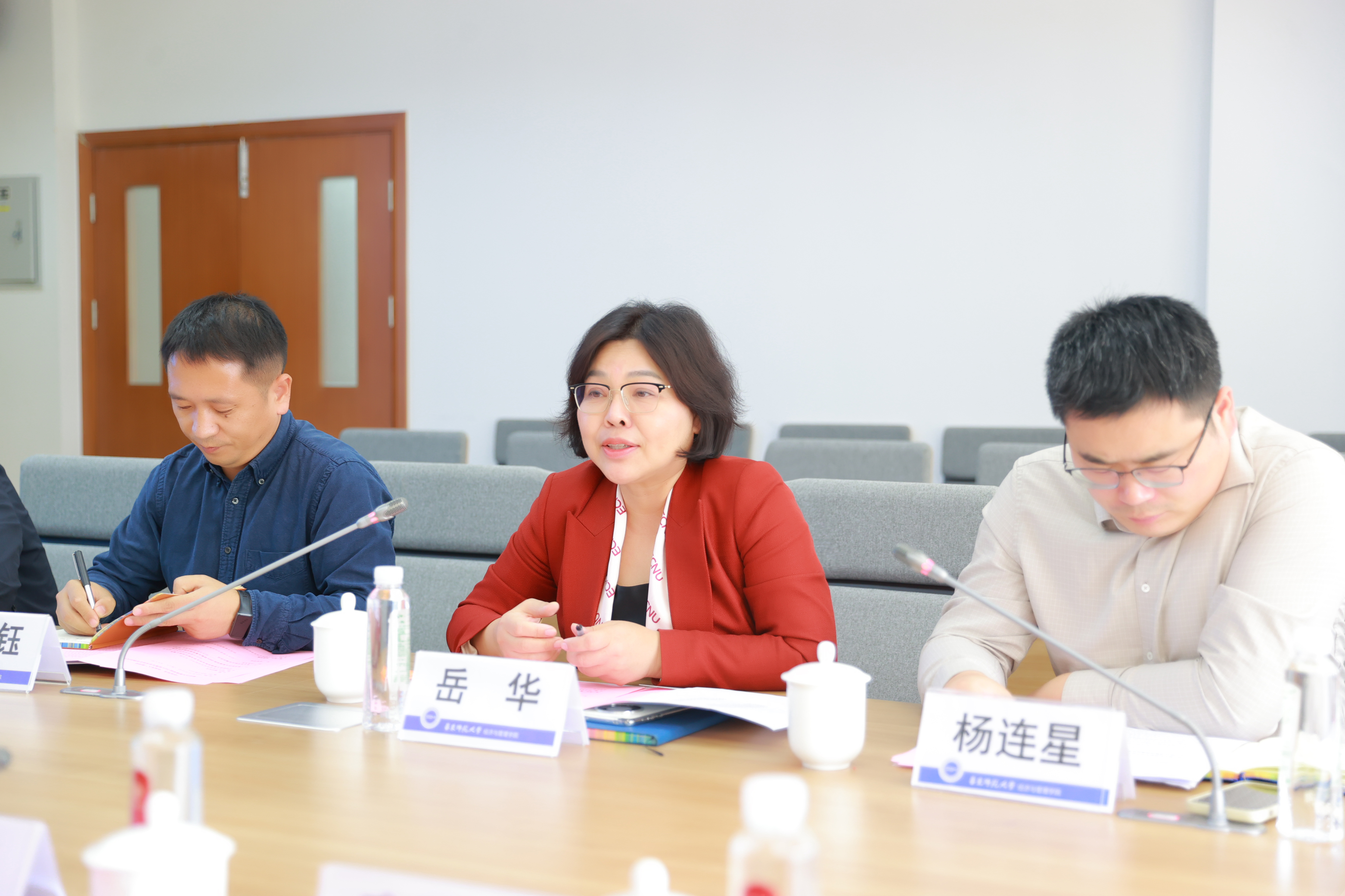 AI7I8094.JPG AI7I8094.JPG