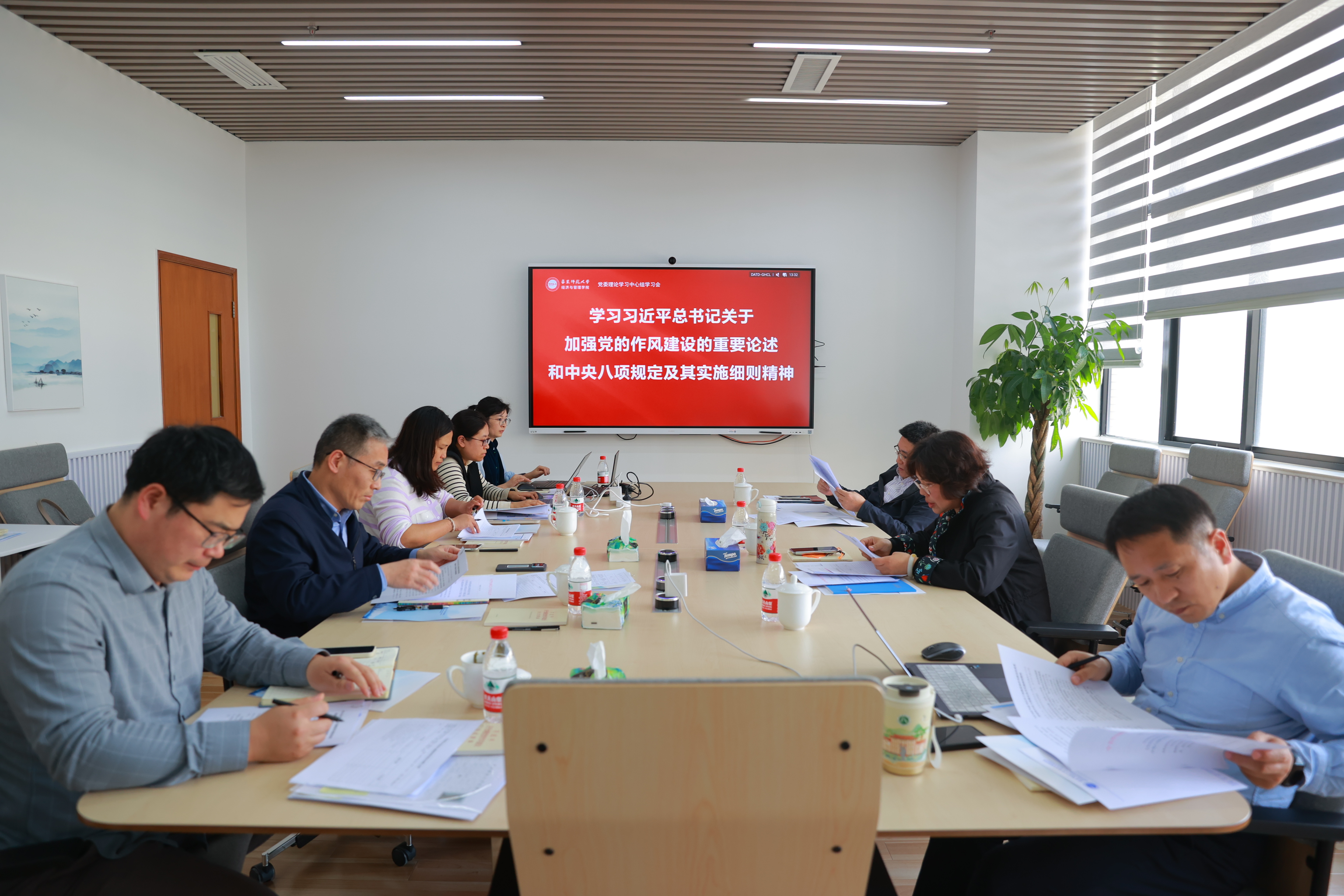 AI7I9823.JPG AI7I9823.JPG